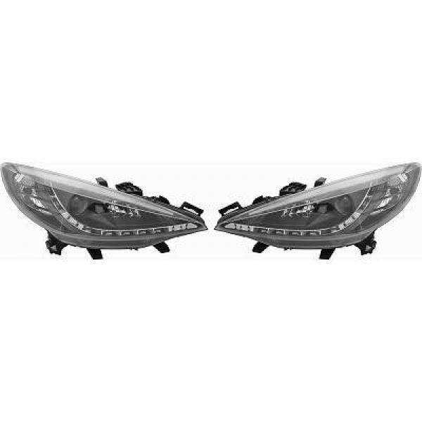 ENSEMBLE DE PHARES DESIGN 207. 06 12     KLARGLAS/SCHWARZ