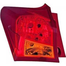 FEU ARRIERE DROIT. AURIS. 13 16