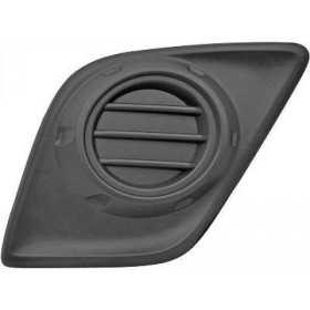 GRILLE DE PARE CHOCS RE. HILUX. 16 18  KEINE NEBELSCHEINW.