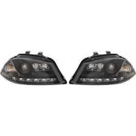 ENSEMBLE DE PHARES DESIGN IBIZA. 02 08      KLARGL./SCHWARZ