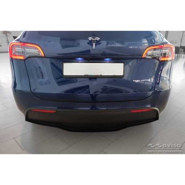 Seuil de coffre noir mat TESLA MODEL Y 2020- | avisa | Seuil de coffre