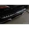 Seuil de coffre noir miroir BMW 7 VII limousine  (G70) M-pakiet 2023-