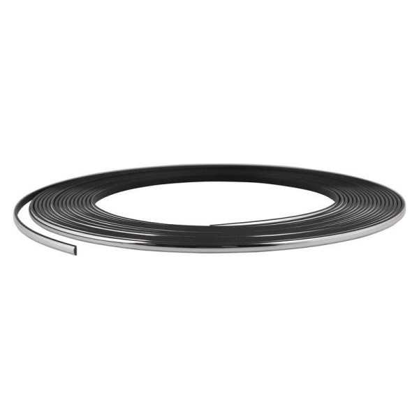 Cadre chromé universel autocollant  Largeur 4mm  Longueur 8 mètres