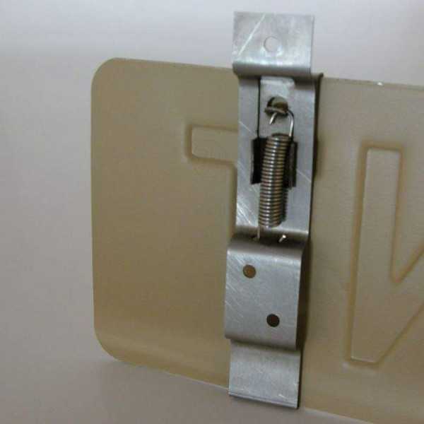 Pince de plaque dimmatriculation 2 pièces | AutoStyle | Support de ...