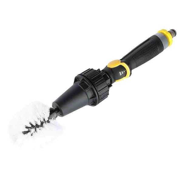 Brosse rotative entraÃ®nÃ©e par un jet d'eau