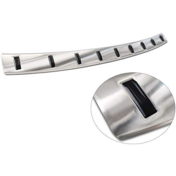 Protection de seuil arriÃ¨re inox sur mesure pour Dacia Duster 2010-2013 & Facelift 2013-2017 'STRONG EDITION'