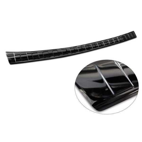 Protection de seuil arriÃ¨re inox Noir-ChromÃ© sur mesure pour Toyota RAV4 V 2018- 'Ribs'