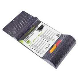 Tapis de stationnement avec une cale |  | Cale Roue