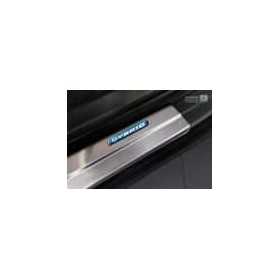 TOYOTA RAV4 IV FL 02.2016 2018 les seuils de porte emblème bleu ins...