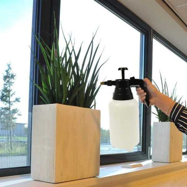 Pulvérisateur de jardin 1L | ProPlus | Seau & Vaporisateur