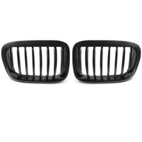 Calandre noire correspond Ã  BMW E46 05