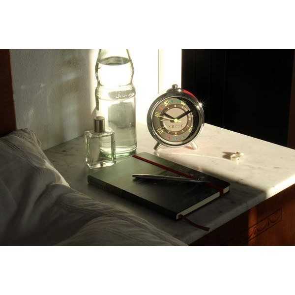 VW T1 BUS RÉVEIL EN COMPTEUR DESIGN TIN CADEAU - ROUGE |  | Horloges