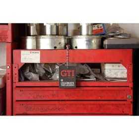 VW GTI DÉSODORISANT - NOIR / SPORT FRAIS / CÉLÉBRER LA LÉGENDE |  |...