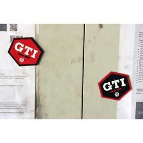 VW GTI MAGNET SET CAOUTCHOUC - HEXAGONE / 2 COULEURS |  | Décoration