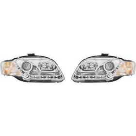 ENSEMBLE DE PHARES DESIGN A4. 04 08       KLARGLAS/CHROM