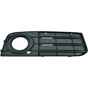 GRILLE DE PARE CHOCS RE. AUDI A4. 07 11          OHNE CHROM.