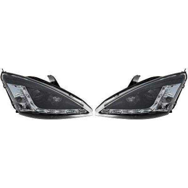 ENSEMBLE DE PHARES DESIGN FOCUS. 01 04      SCHWARZ+BLINKER