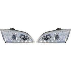 ENSEMBLE DE PHARES DESIGN FOCUS. 04 08       KLARGLAS/CHROM