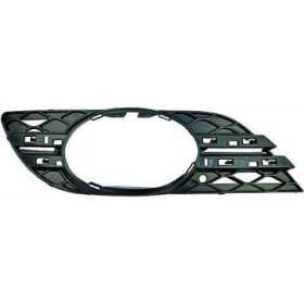 GRILLE DE PARE CHOCS. DROITE W211. 44445