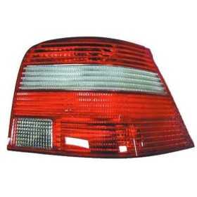 FEU ARRIERE DROIT. GOLF 4. 97 03