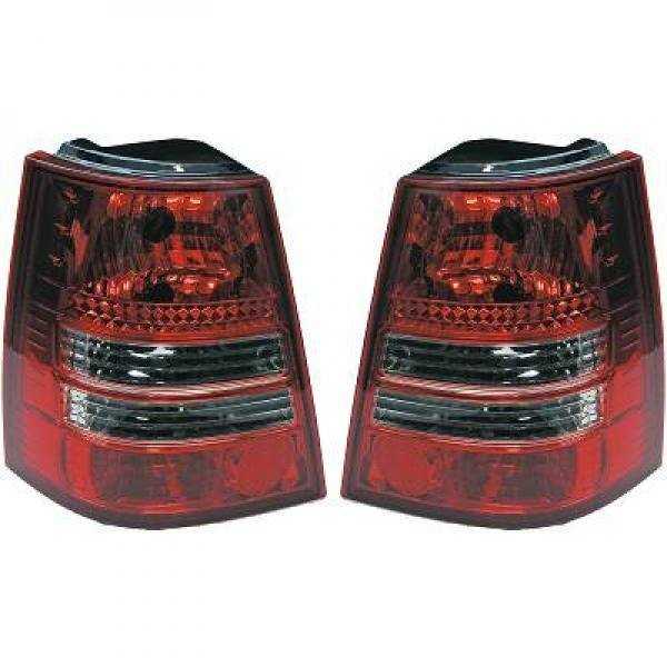 JEU DE FEUX ARRIÃˆRE GOLF IV. 97 03          NUR VARIANT