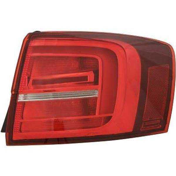 FEU ARRIERE DROIT. JETTA VI. 14           LED RAUCHGLAS