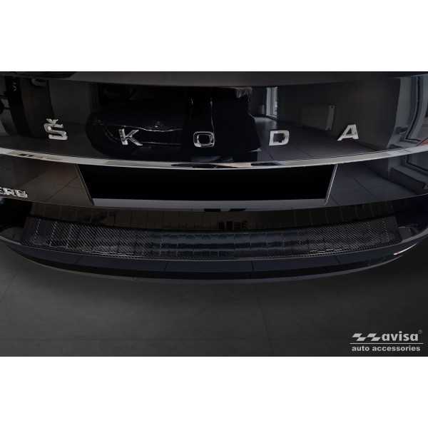 Seuil de coffre carbone SKODA  SUPERB III combi 2015-2019